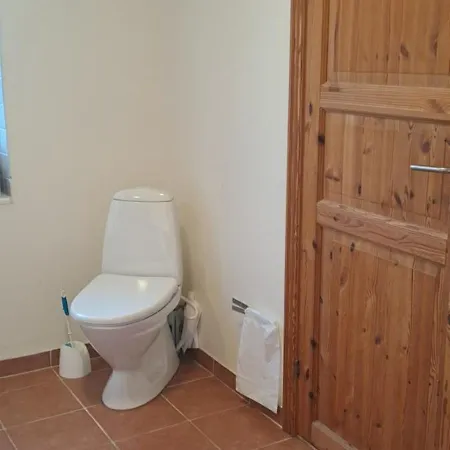 Homestay Nedlagt Gard I Naturen Med Ro Og Fred Og Samtidig Taet Pa Og Fiskeri Og Indkobsmuligheder Nordborg