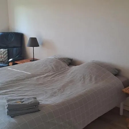 Nedlagt Gard I Naturen Med Ro Og Fred Og Samtidig Taet Pa Og Fiskeri Og Indkobsmuligheder * Nordborg